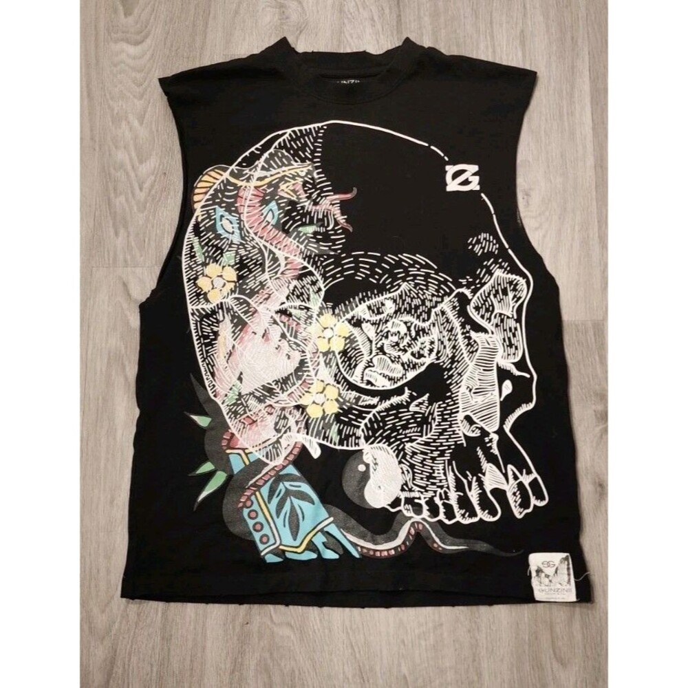 Gunzinii Skull & Bones Black Graphic T-shirt Size Medium Cut Off Sleeve